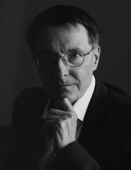 MARZENA SKUBATZ PHOTOGRAPHY
